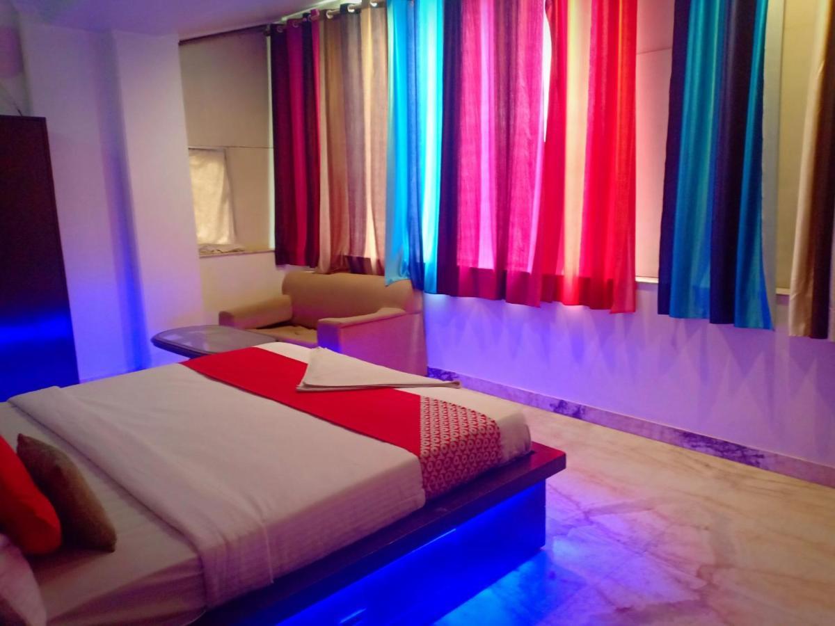 Hotel King Delhi Airport Nuova Delhi Esterno foto